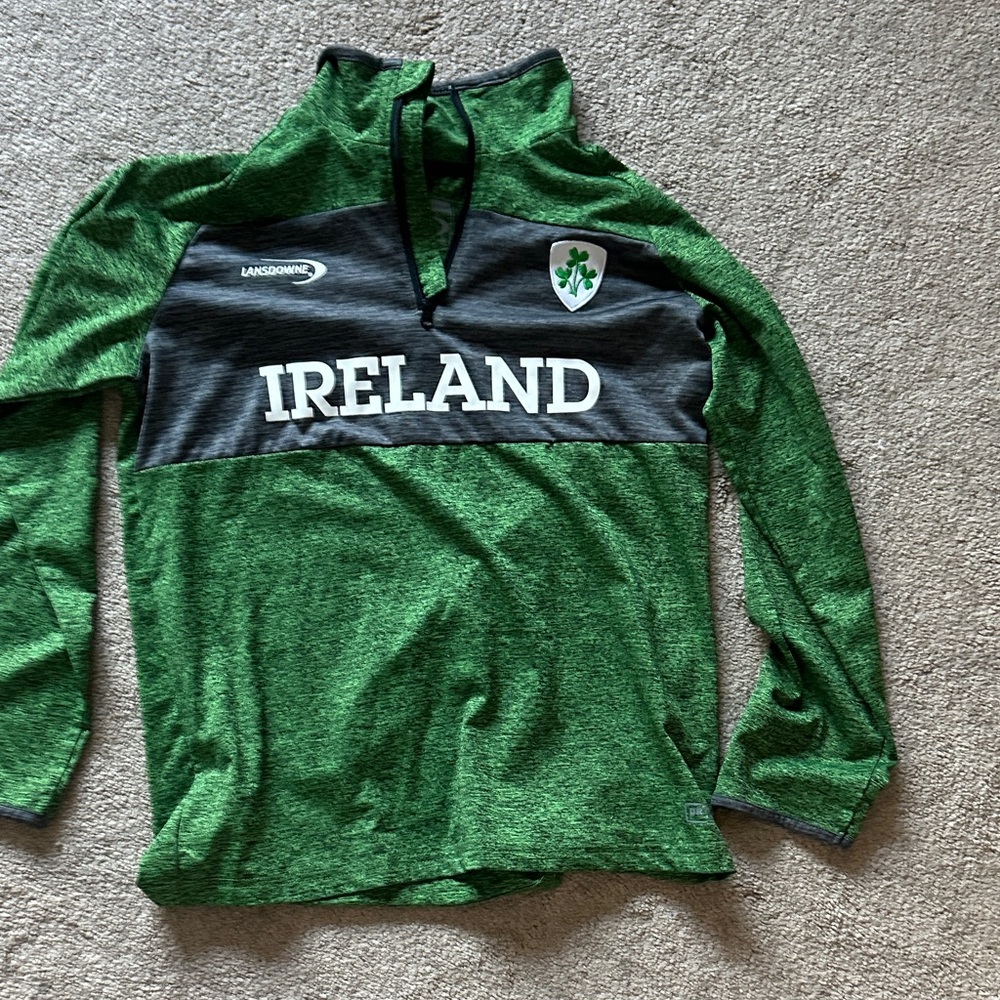 Ireland Kids Green & Gray Pullover Hoodie with Crest